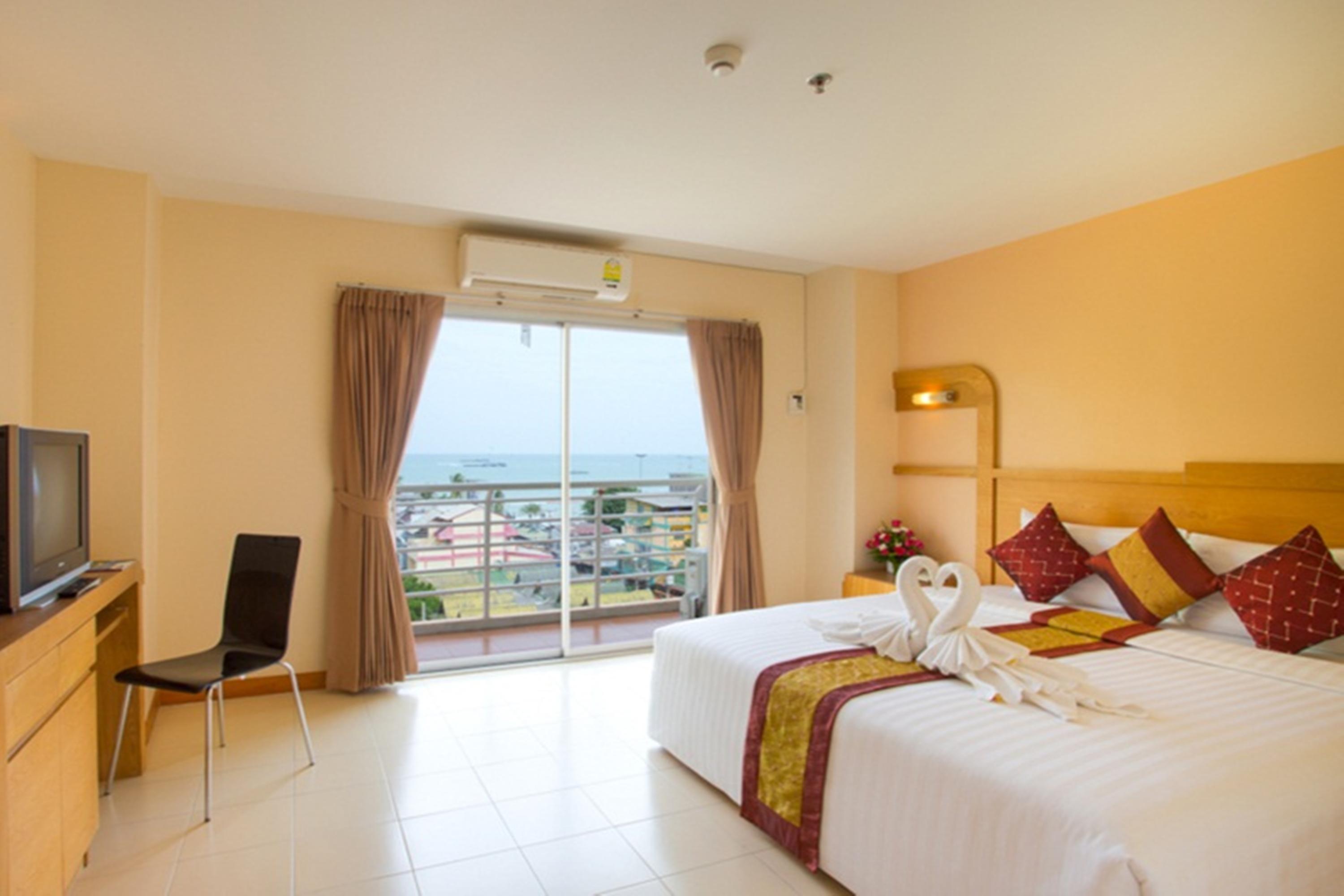 Eastiny Plaza Hotel Pattaya Εξωτερικό φωτογραφία