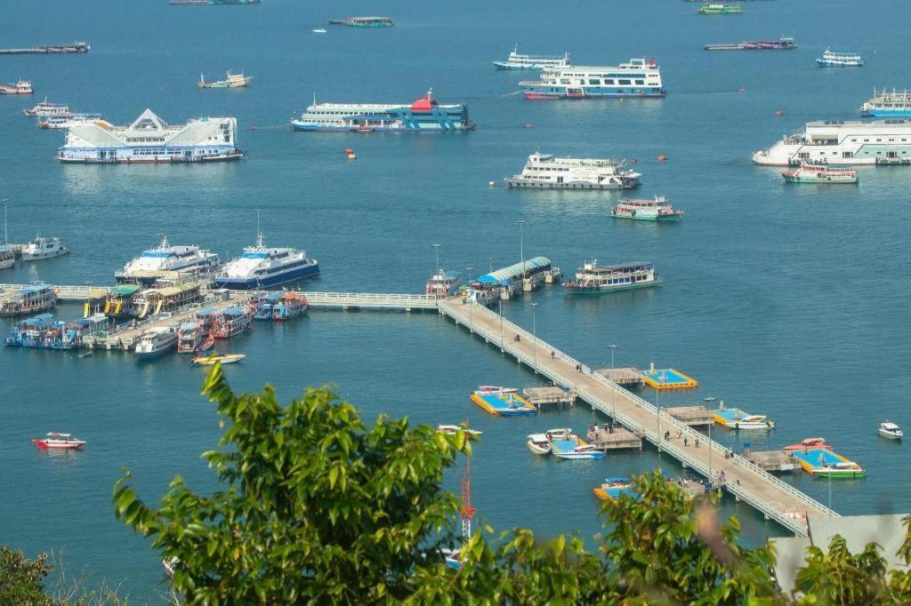 Eastiny Plaza Hotel Pattaya Εξωτερικό φωτογραφία