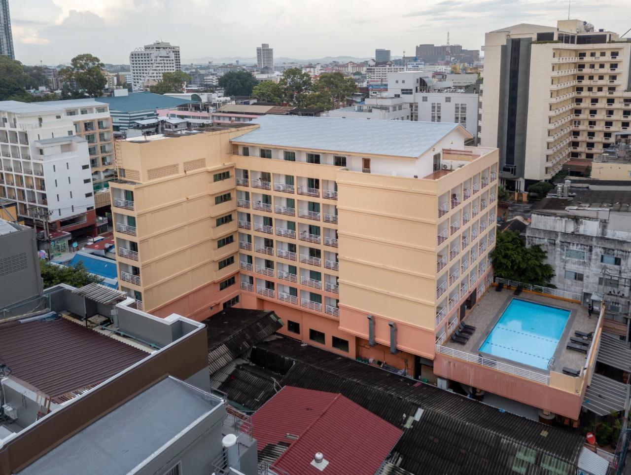 Eastiny Plaza Hotel Pattaya Εξωτερικό φωτογραφία