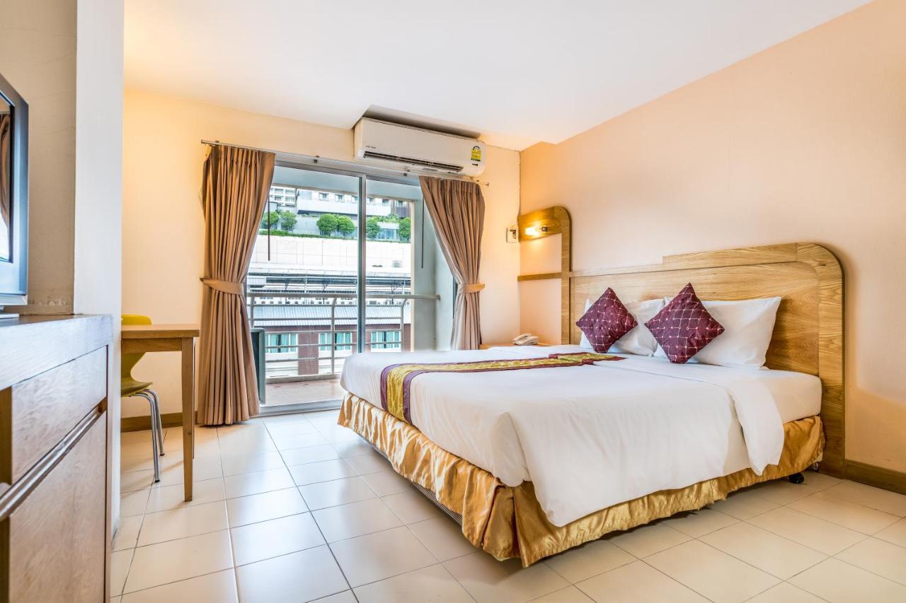 Eastiny Plaza Hotel Pattaya Εξωτερικό φωτογραφία