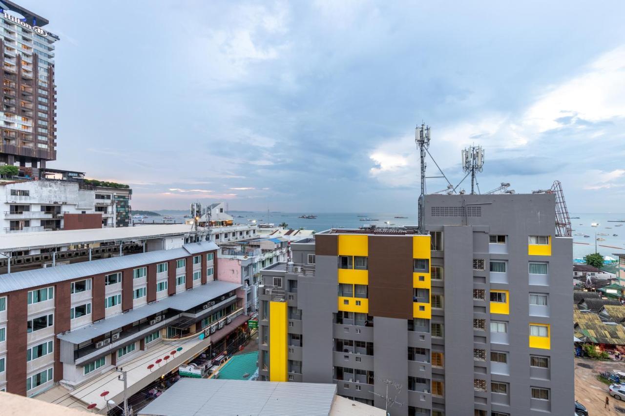 Eastiny Plaza Hotel Pattaya Εξωτερικό φωτογραφία