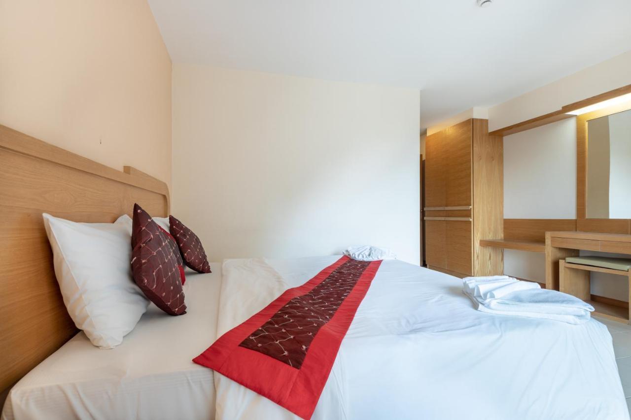Eastiny Plaza Hotel Pattaya Εξωτερικό φωτογραφία